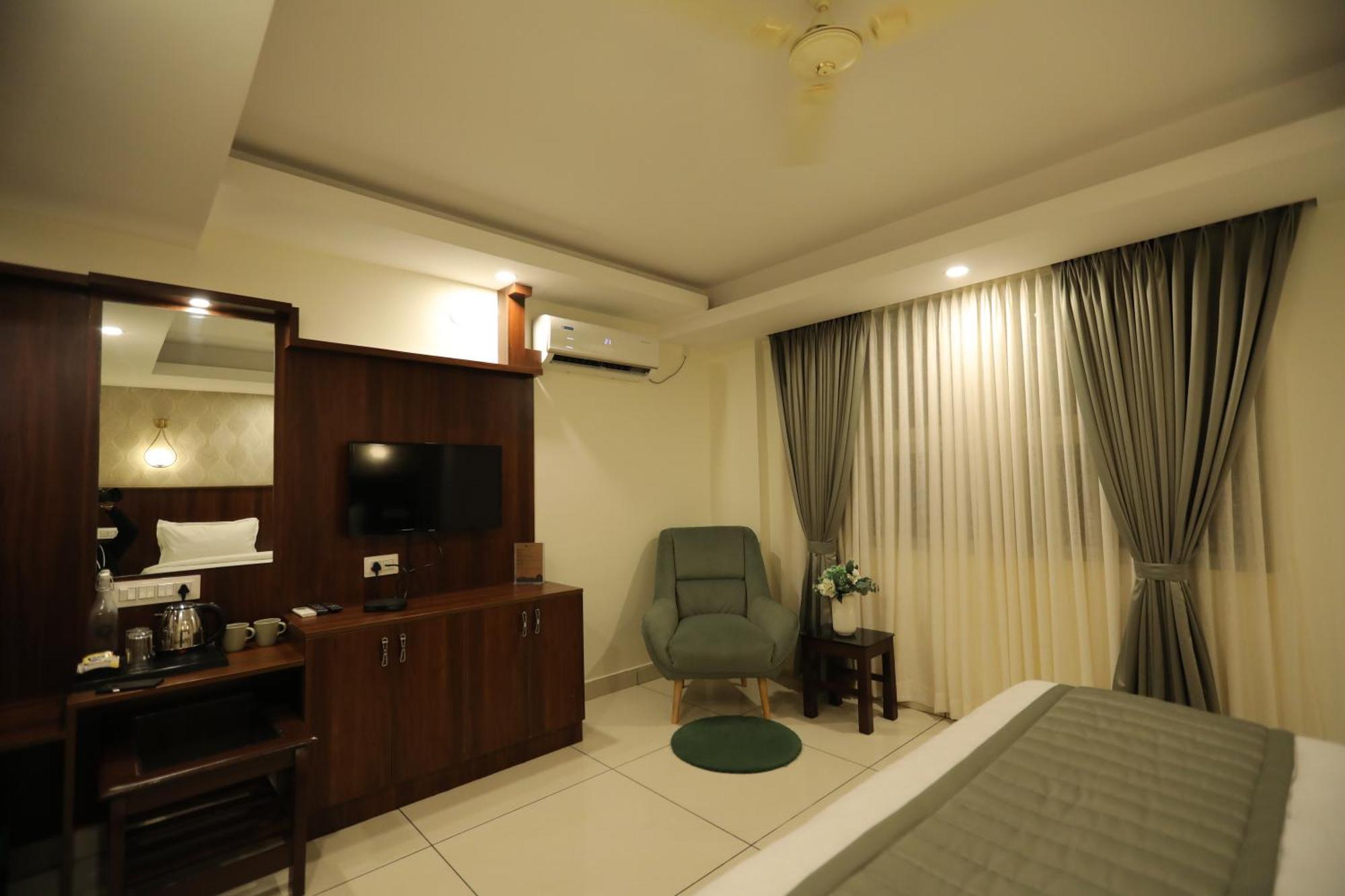 Earth Hotels Bangalore Luaran gambar